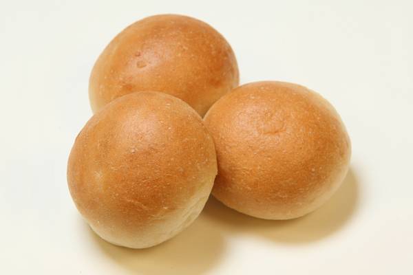 WHITE PETITE ROLLS