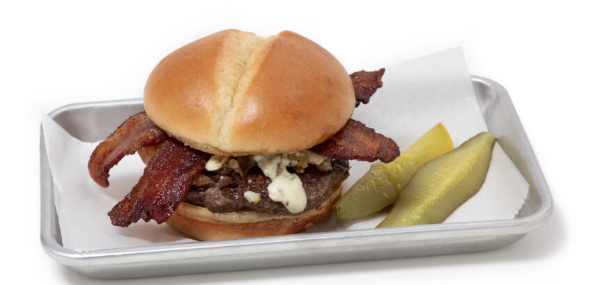 Bacon Burger with Blue Cheese (686)